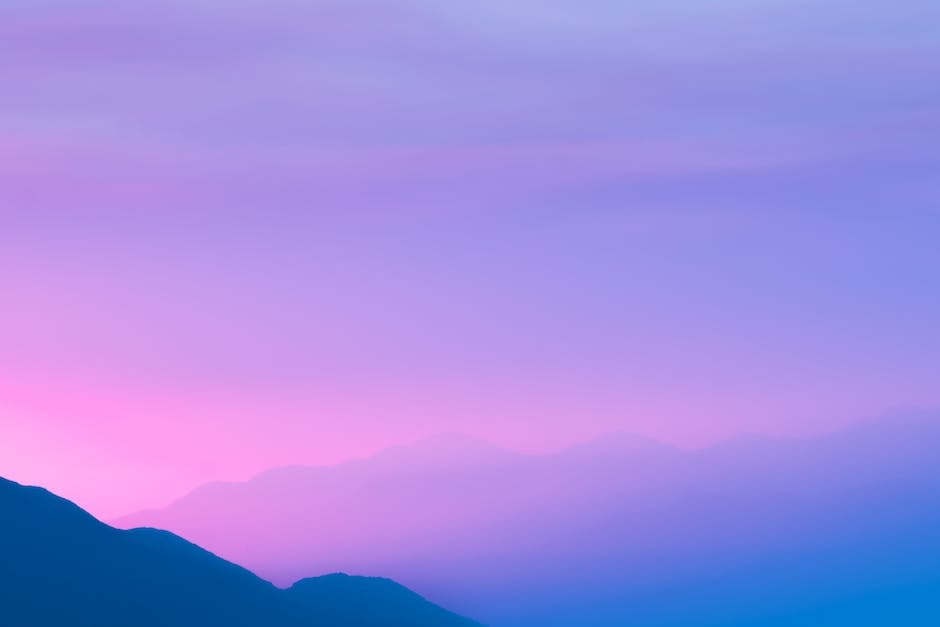 보라색 웨딩드레스